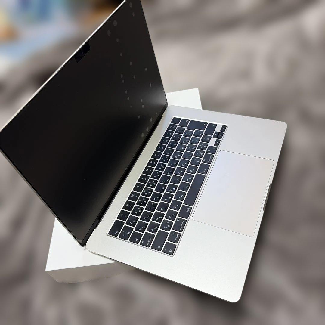 MacBook Air M2 15インチ 16GB 1TBバッテリー99% 美品
