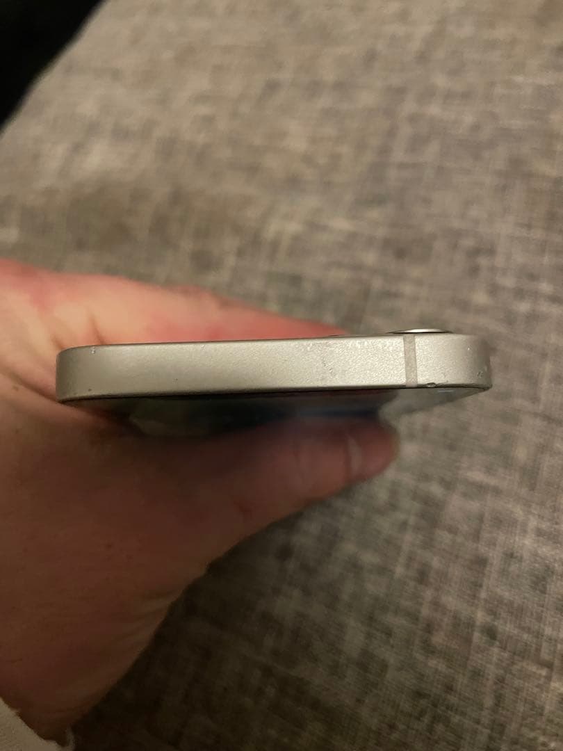 S*T様 Apple iPhone 12miniホワイト ひび割れあり