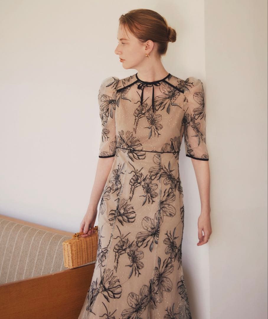 Leja 花柄リボンパフスリーブマーメイドワンピースドレス　クリーニング済み