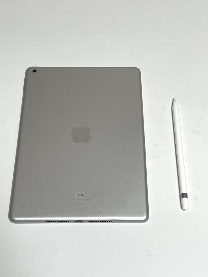 Apple iPad シルバー 本体 + Apple Pencil