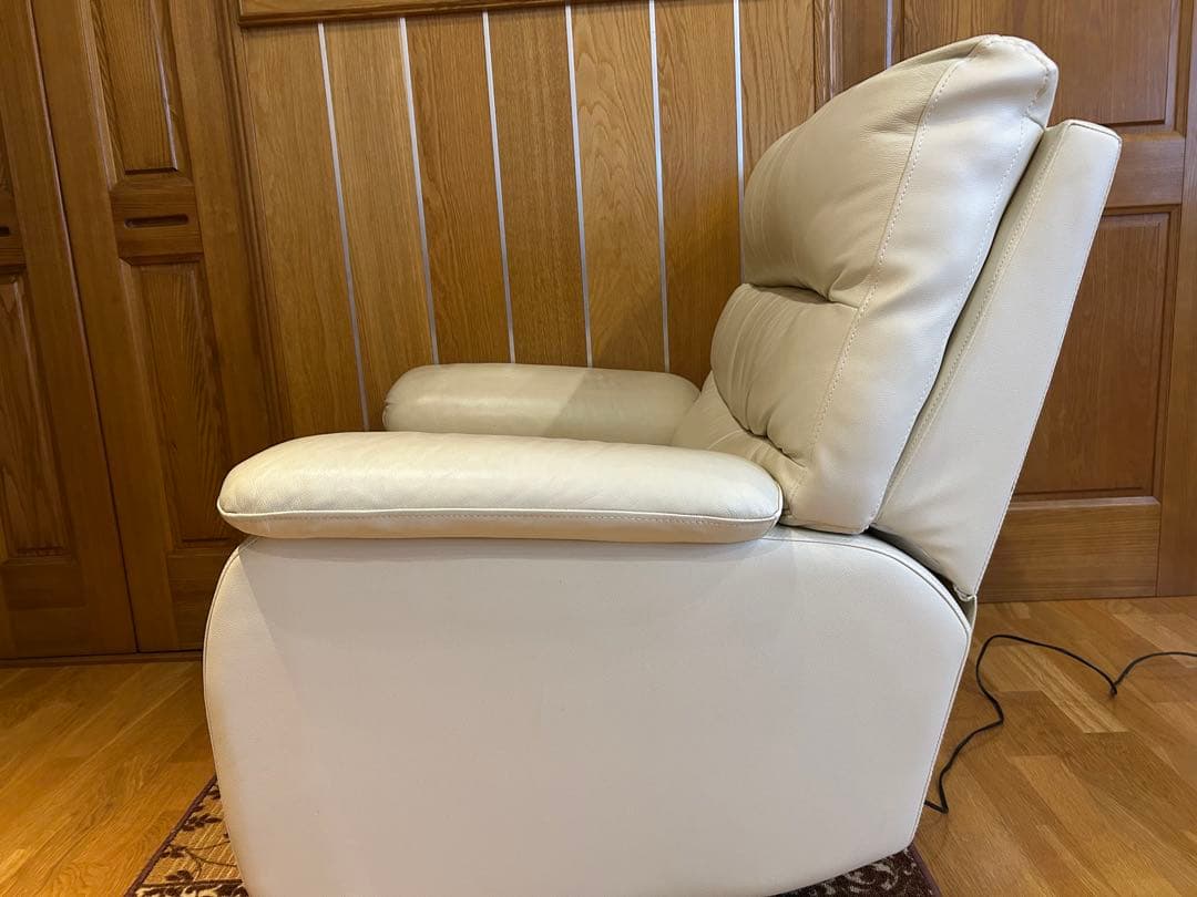 【週末お値下げ】ニトリ　電動リクライニングソファ　一人用