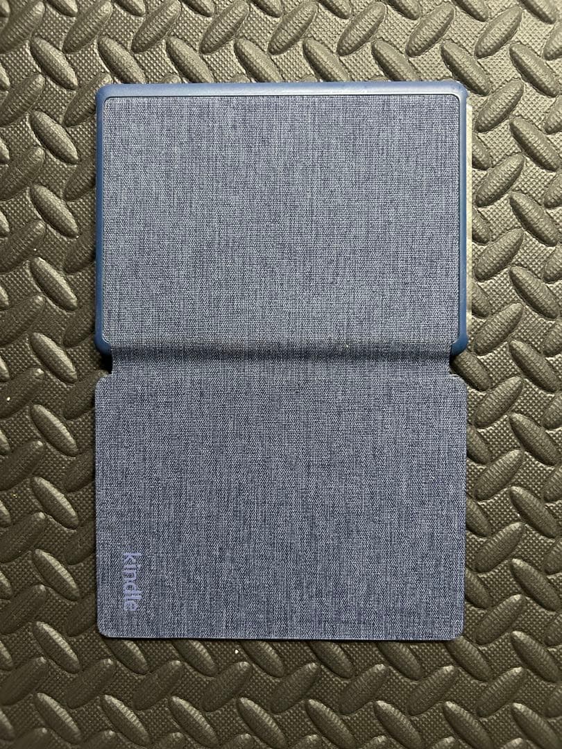 Kindle Paperwhite (第11世代) 青色カバー付き