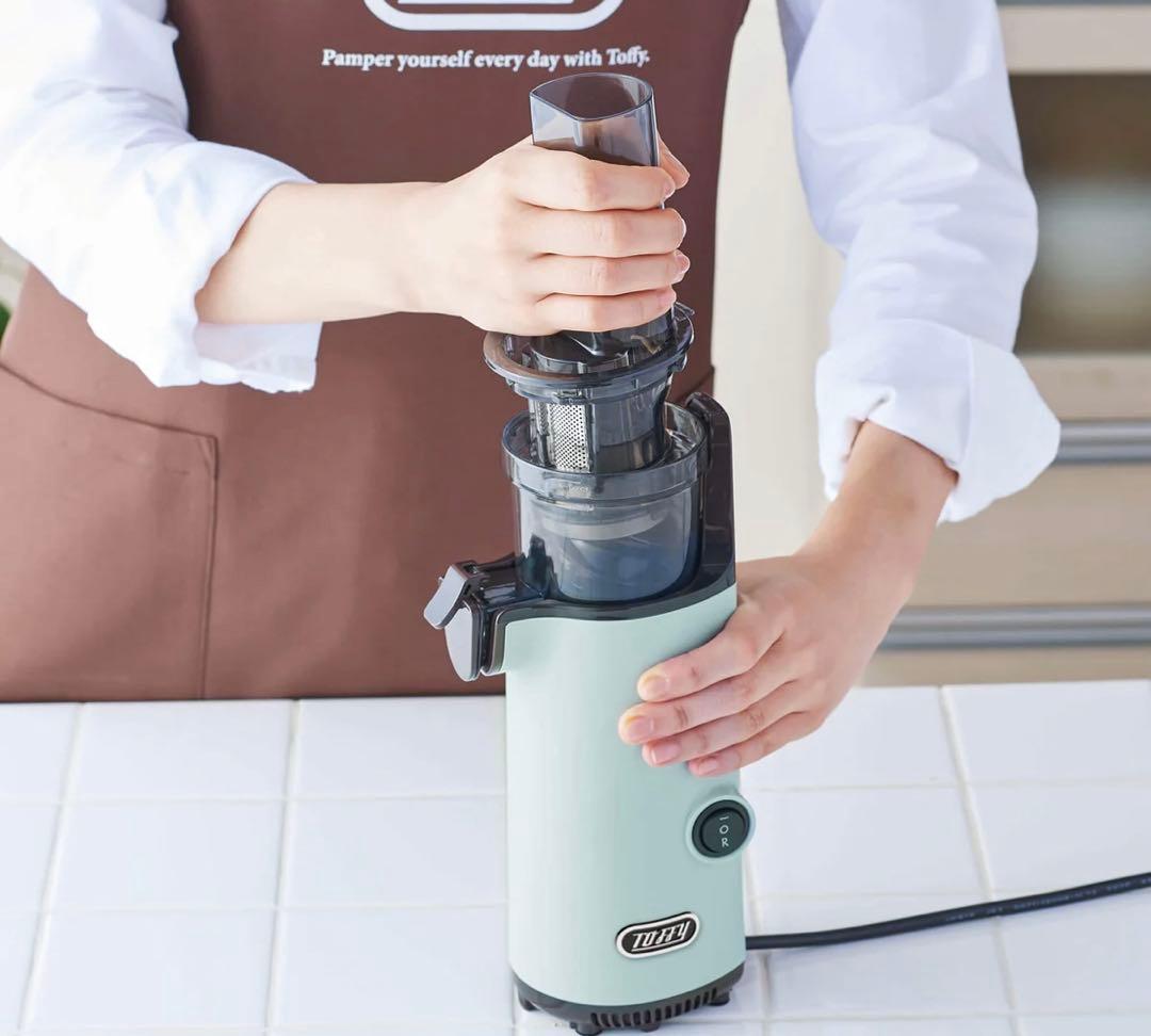 Toffy ミニスロージューサー K-BD4