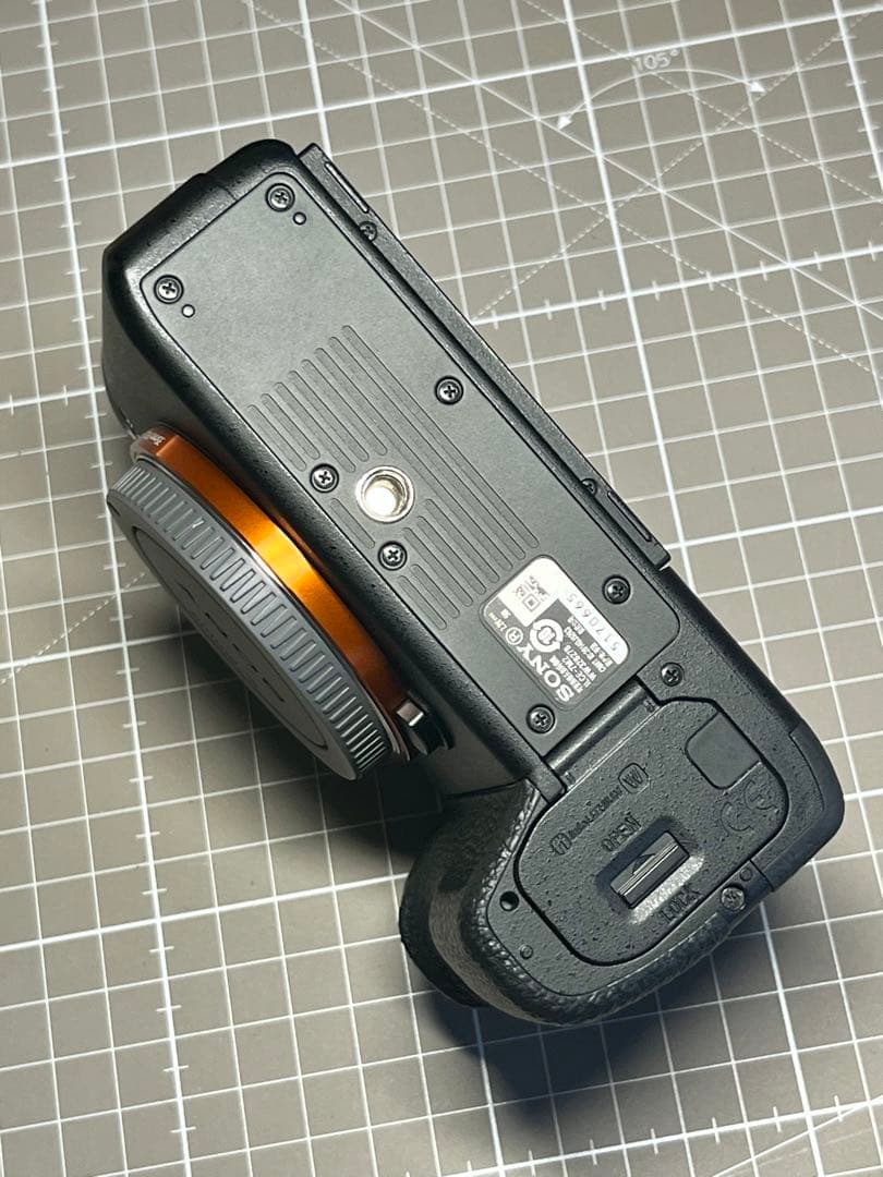 【美品/送料込】Sony α7 II ボディ ILCE-7M2 Overseas