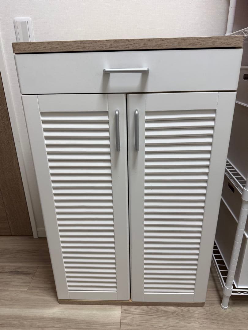 収納キャビネット ホワイト 木目調