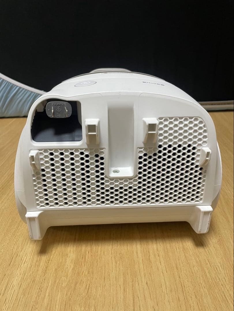 ほぼ未使用　Panasonic 掃除機 MC-PJ230E4 2024年製