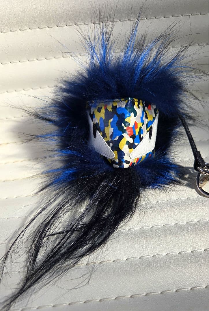 FENDI リアルファーチャーム