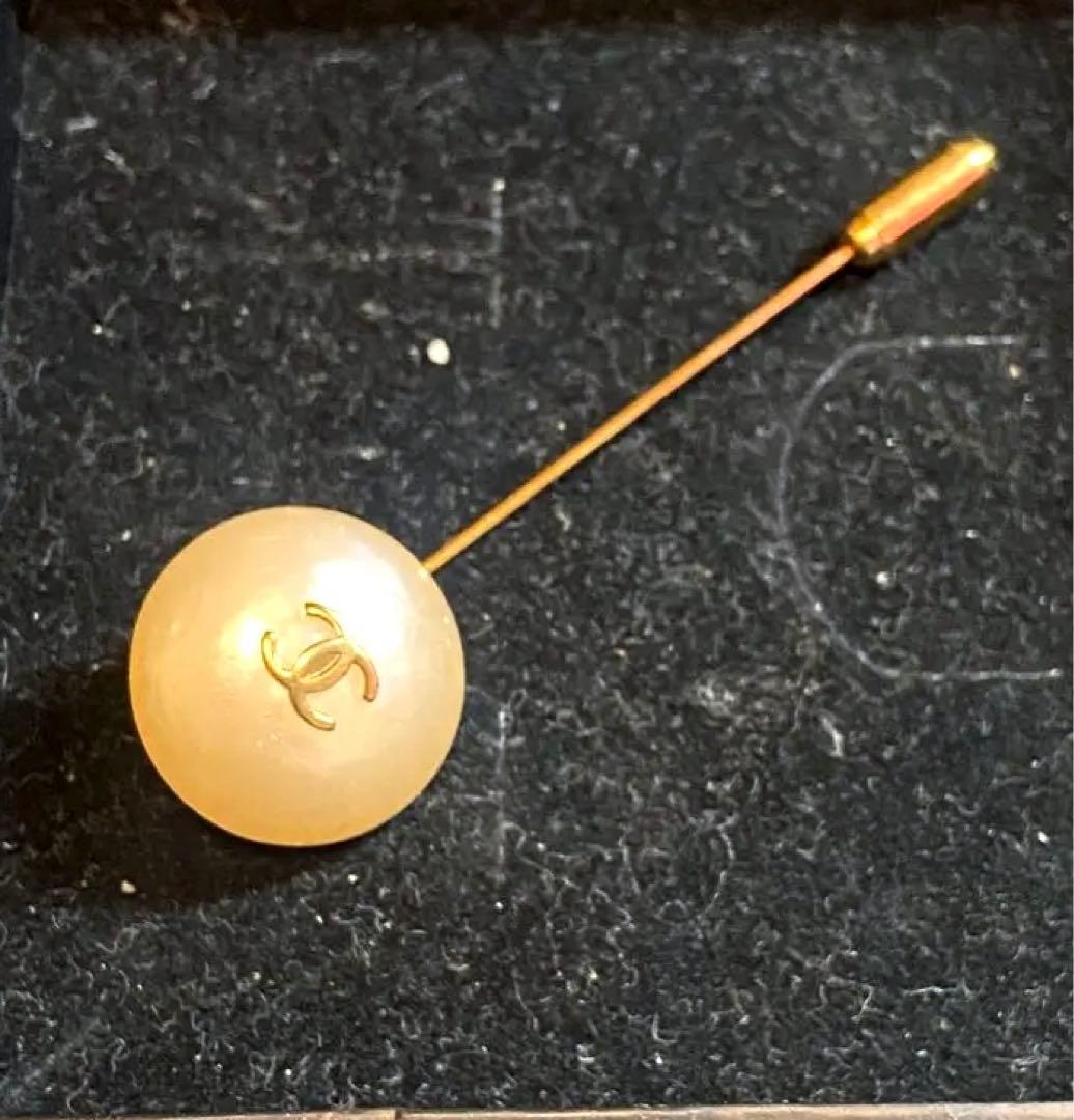 CHANEL パール調ピンブローチ　美品