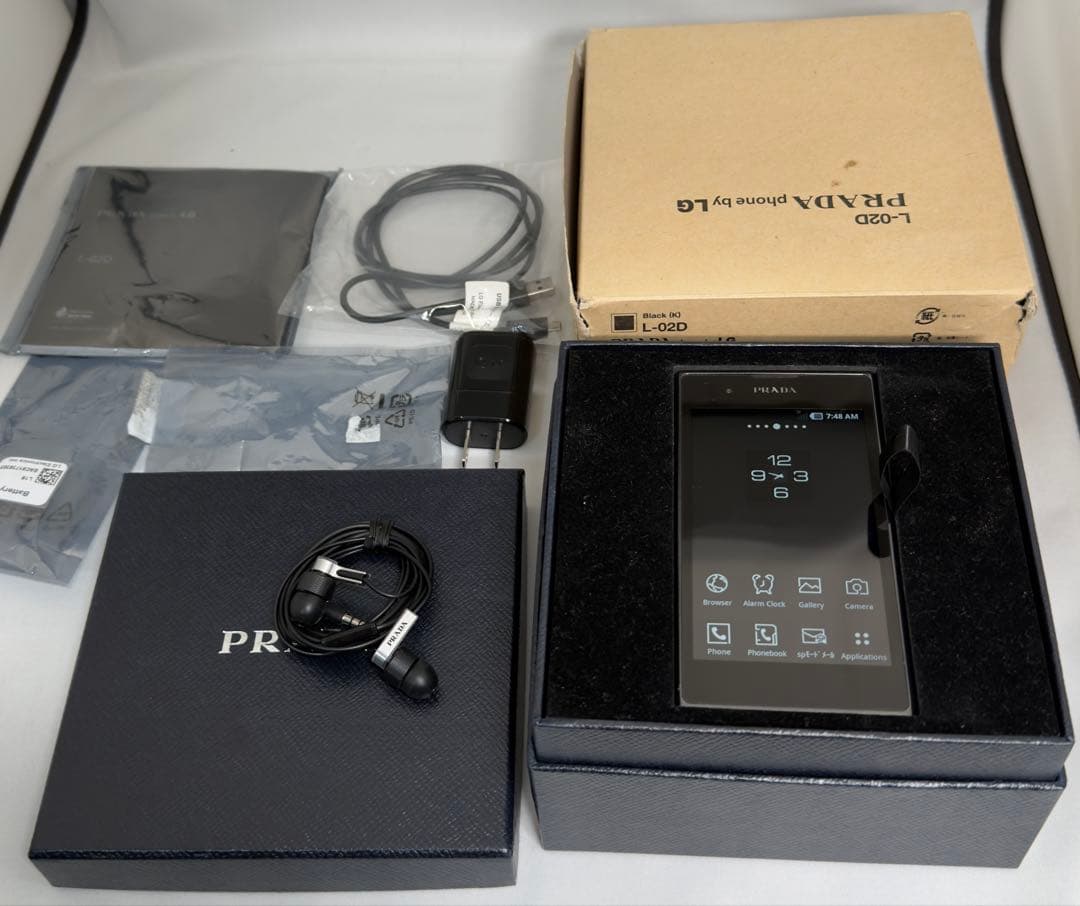 PRADA L-02D デジタルオーディオプレーヤー