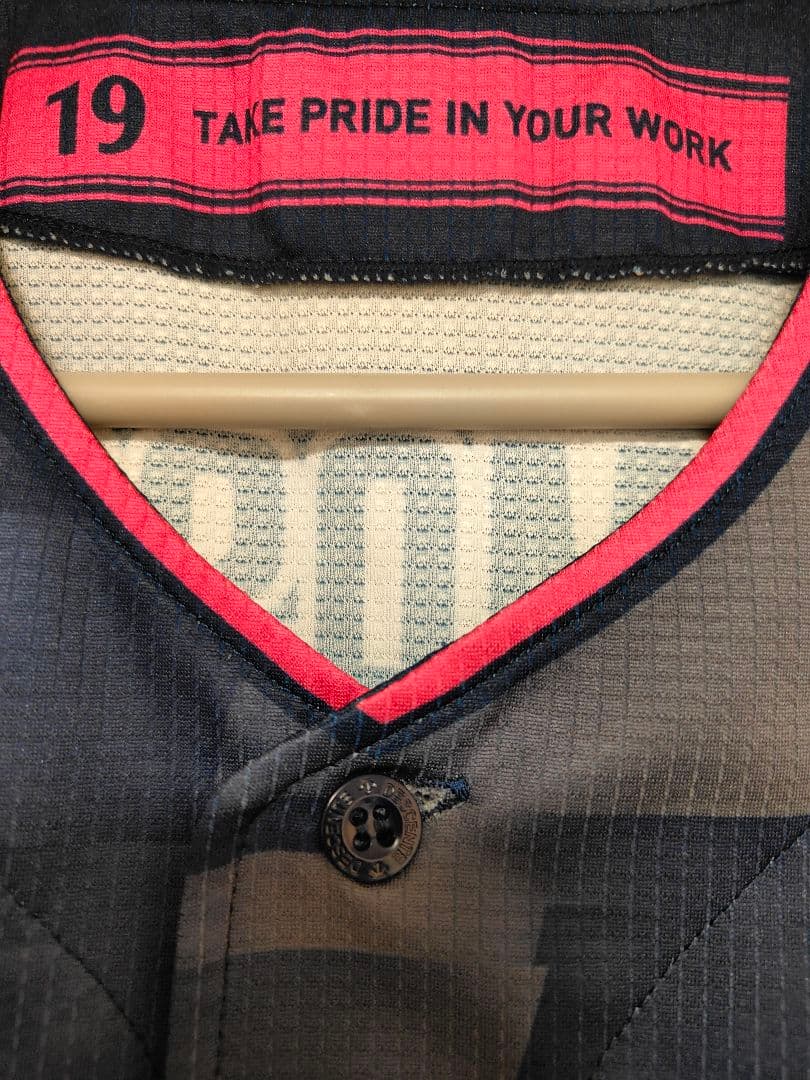 横浜DeNAベイスターズx横浜F・マリノススペシャルユニフォーム