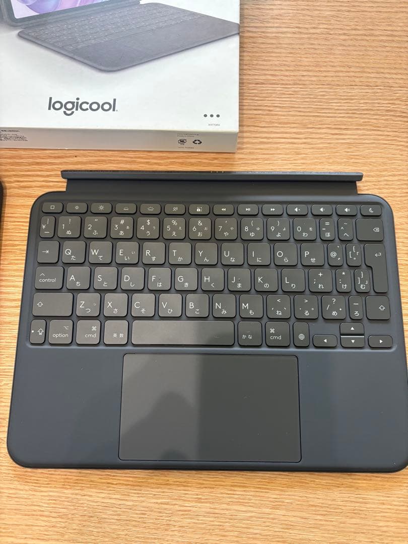 Logicool Combo Touch iPad Pro 11インチ(M4)