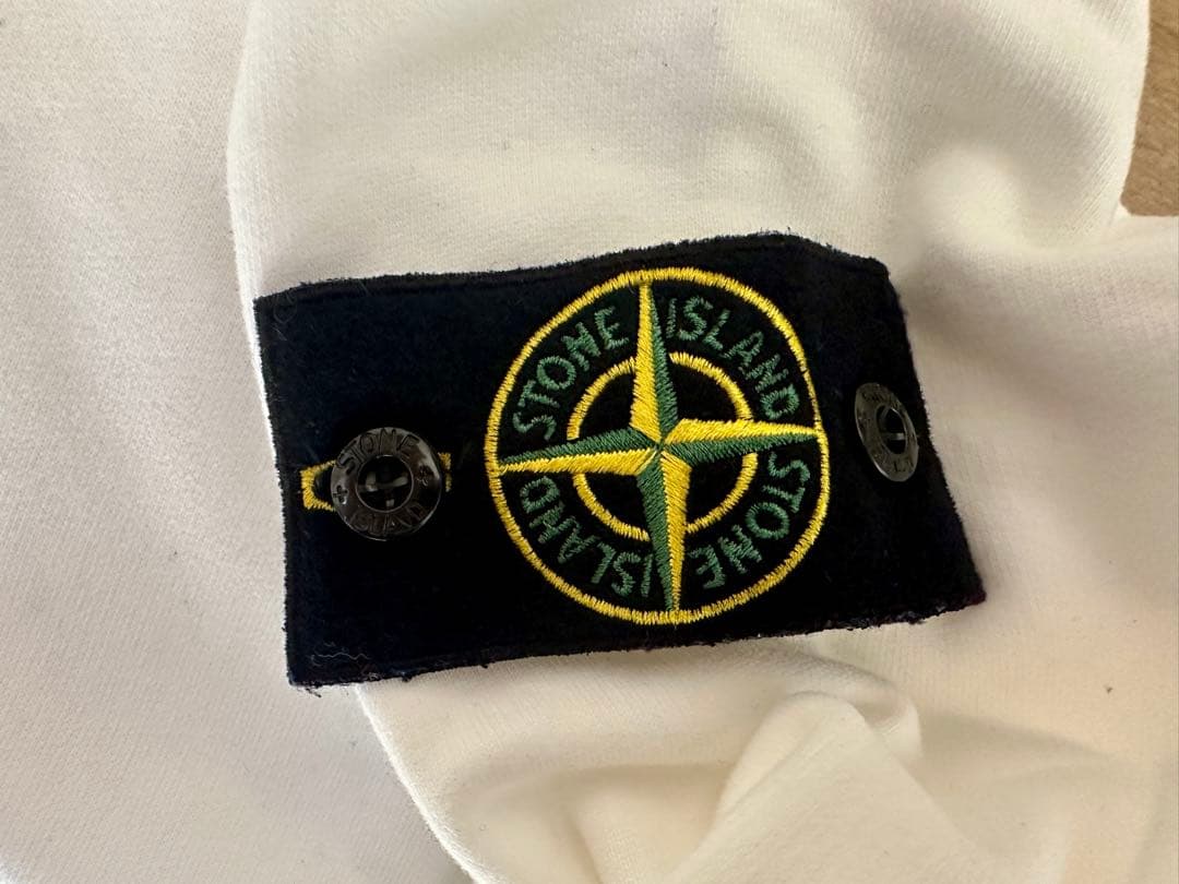 STONE  クルーネックスウェットシャツ