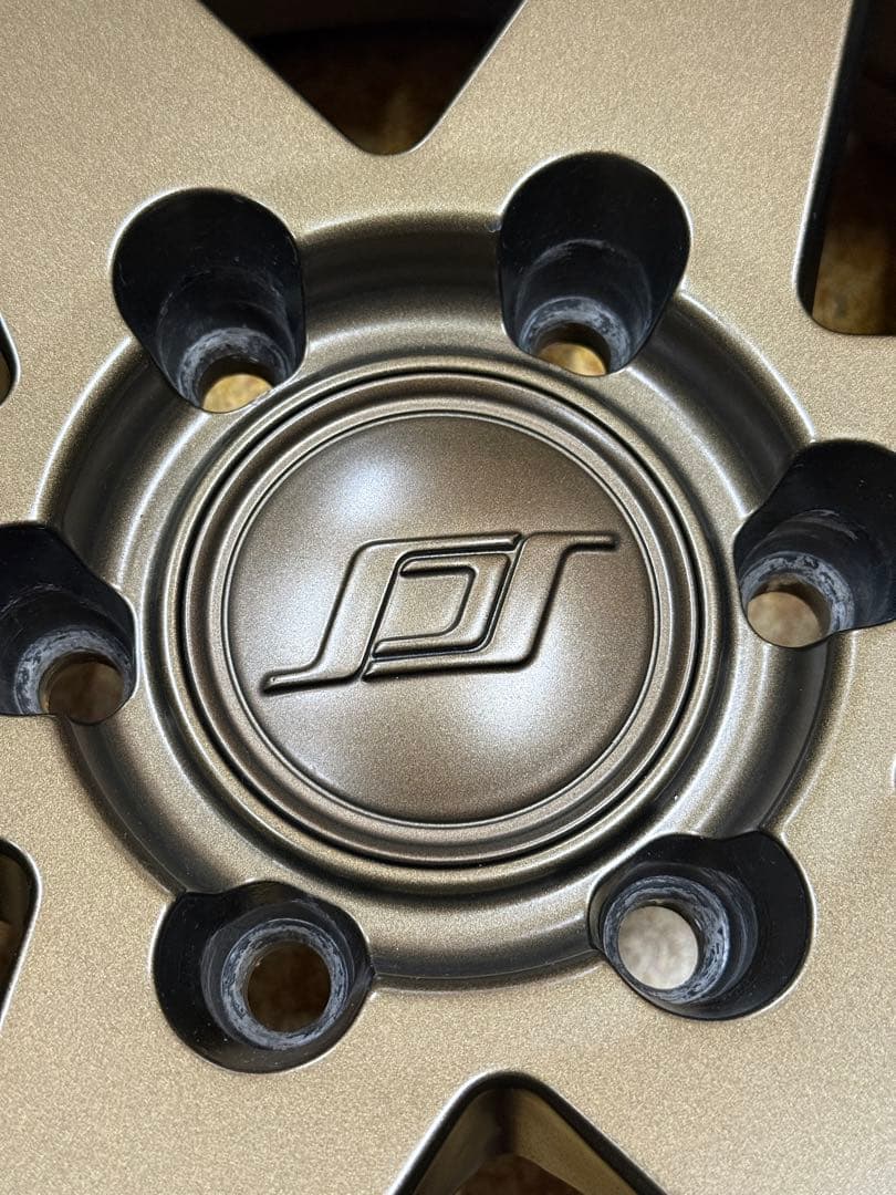 ももも ① タイヤホイールセット プラド SCS BR6 35タイヤ