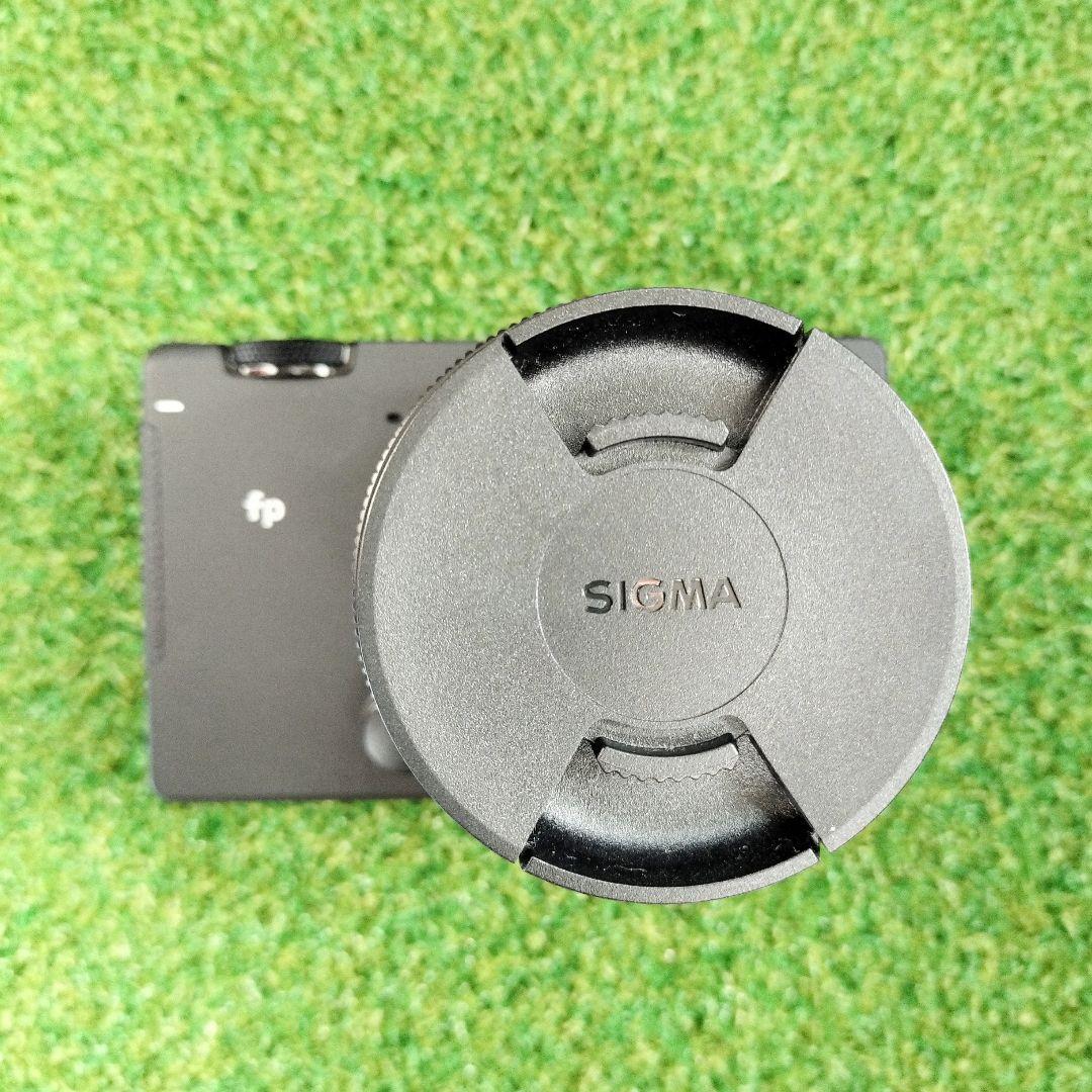2025年8月購入 SIGMA fp 45mm F2.8 レンズキット