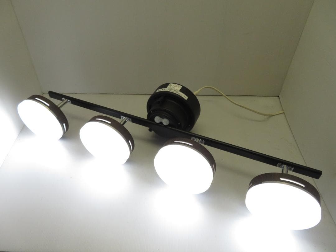 4灯LEDシーリングライト 調光/調色 多機能モデル リモコン ブラウン 木目調