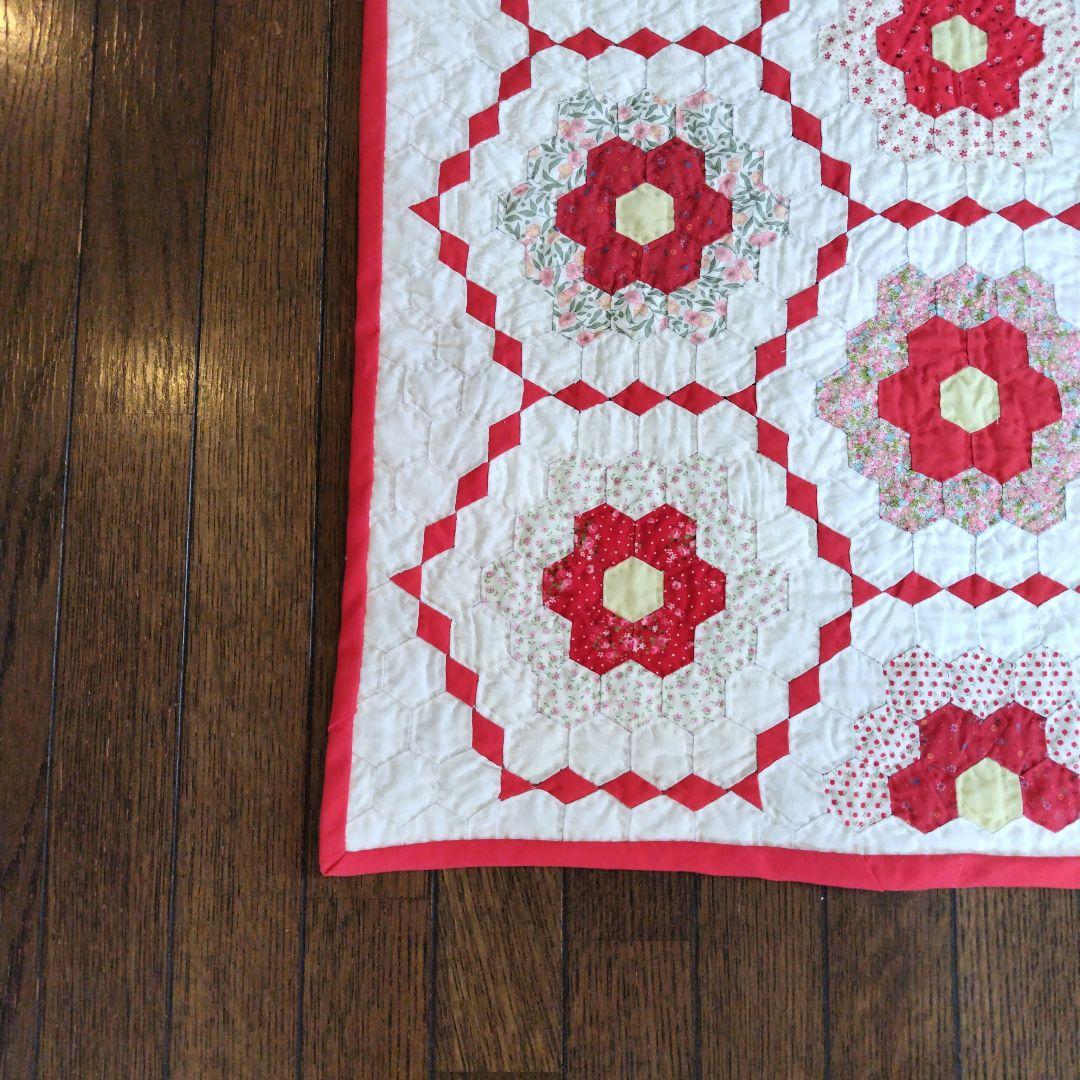 パッチワークキルト タペストリー ハンドメイド