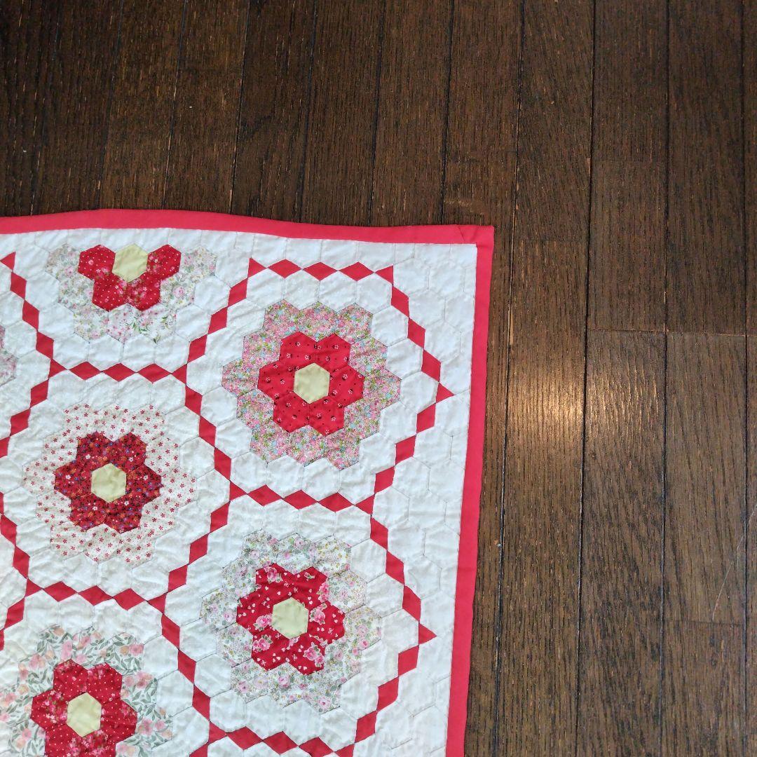 パッチワークキルト タペストリー ハンドメイド