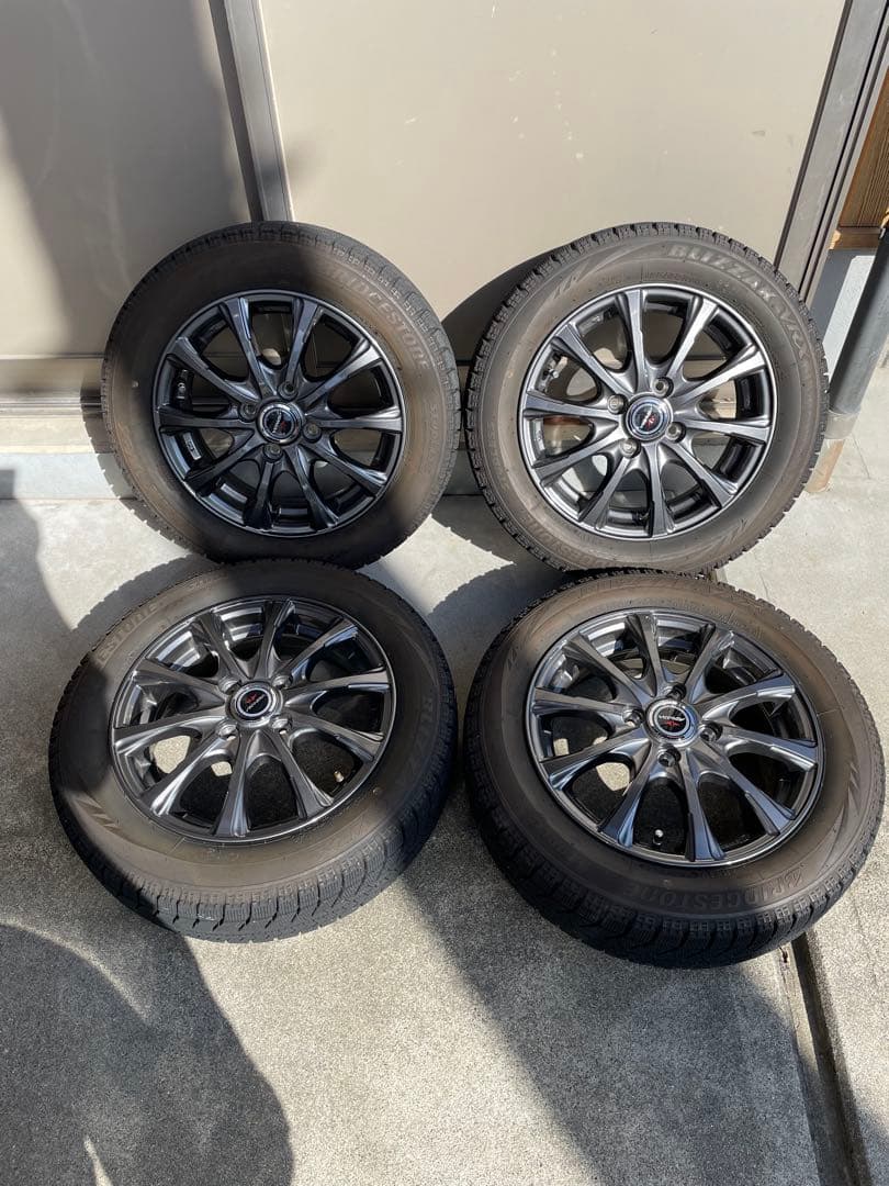 カ*ン様 BLIZZAK VRX 155/65R14 スタッドレスタイヤ 4本セ