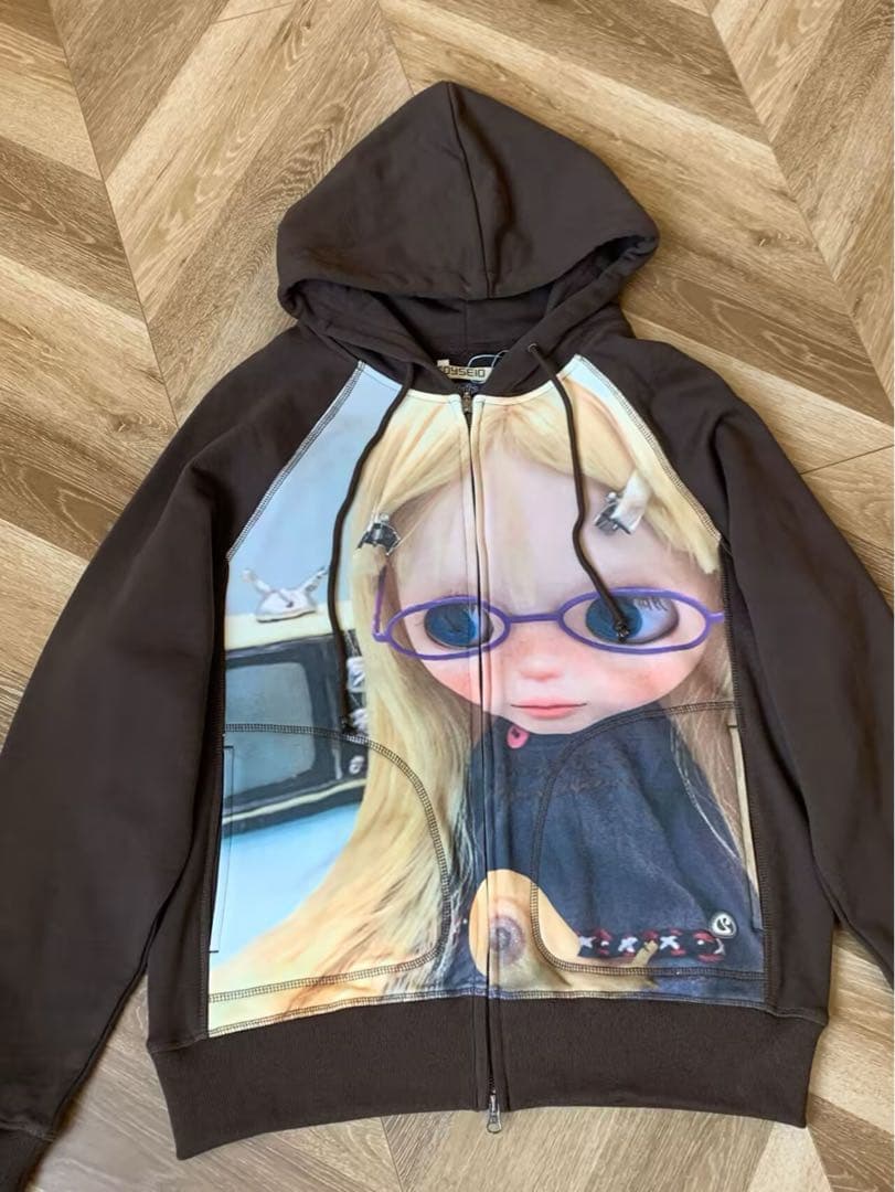 COYSEIO X BLYTHE GRAPHIC ジップアップ パーカー