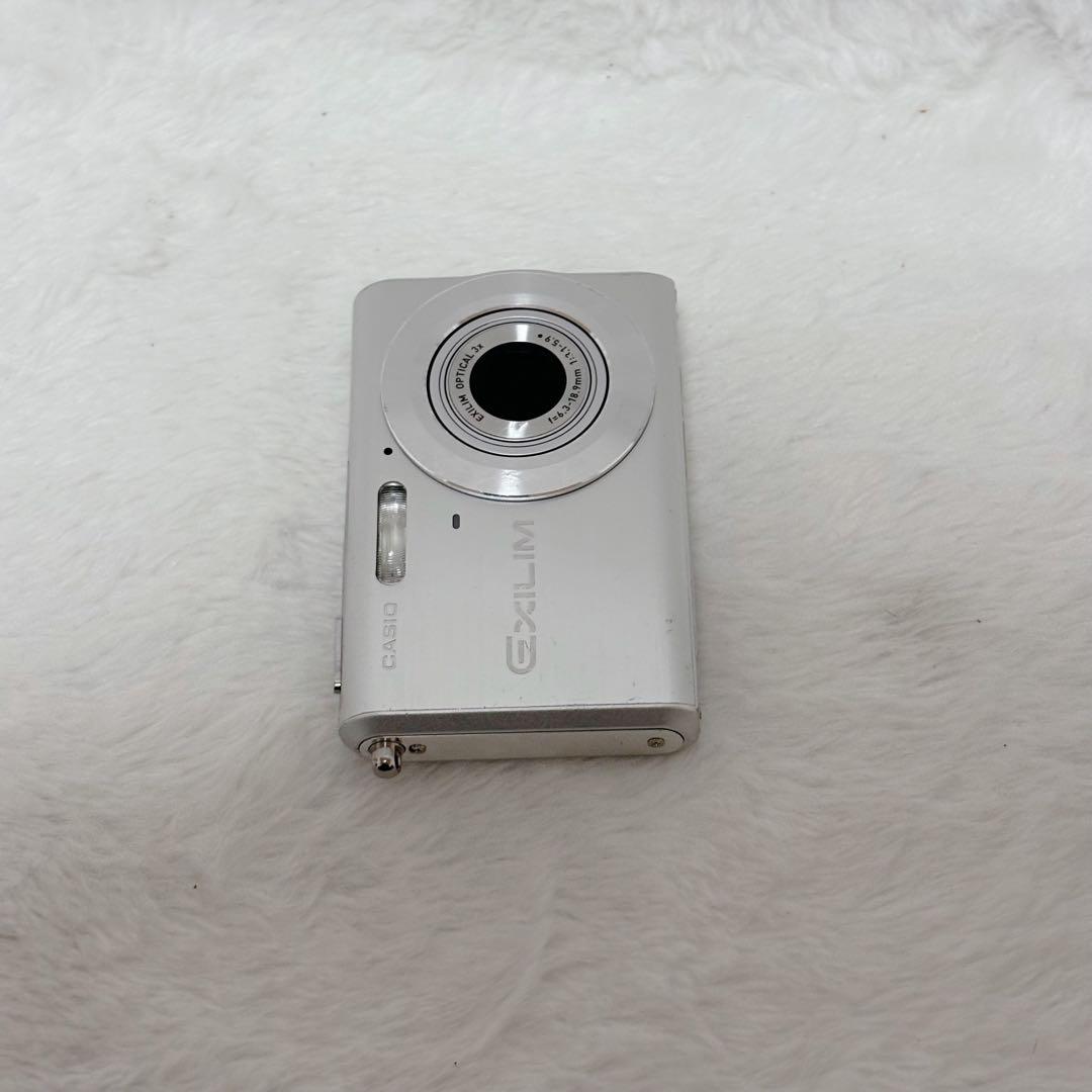 CASIO EXILIM EX-Z60コンパクトデジタルカメラ