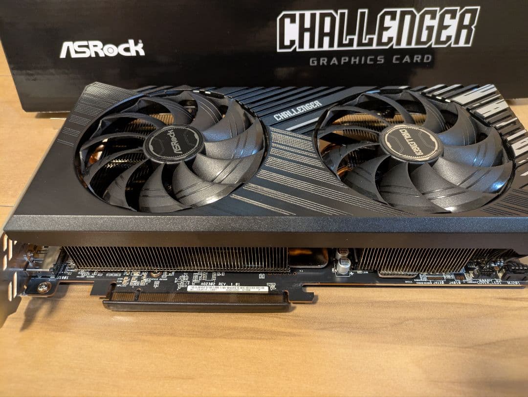 美品 ASRock Radeon RX 7800 XT 16GB