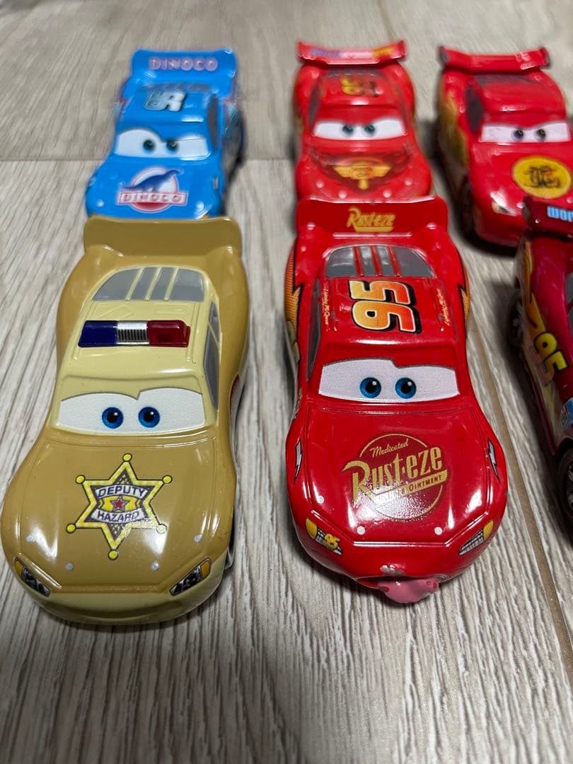 H*Y様 【廃盤】カーズ トミカ 8台セット ライトニング マックイーン