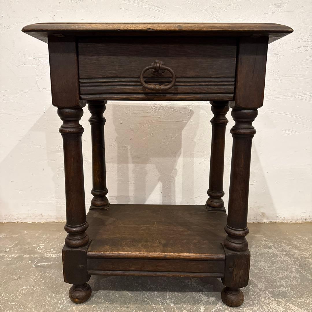 ビンテージ　木製サイドテーブル　ベッドサイドテーブル