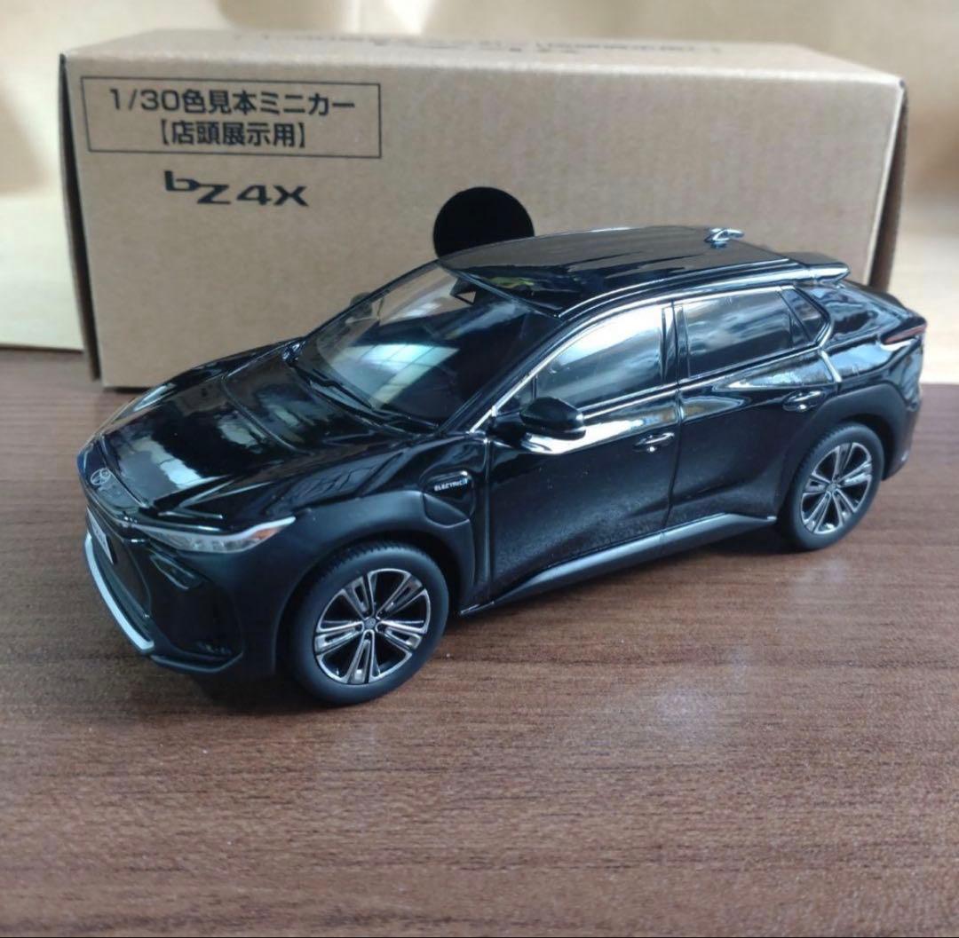 [非売品]トヨタ 新型bz4X ミニカーアティチュードブラック黒