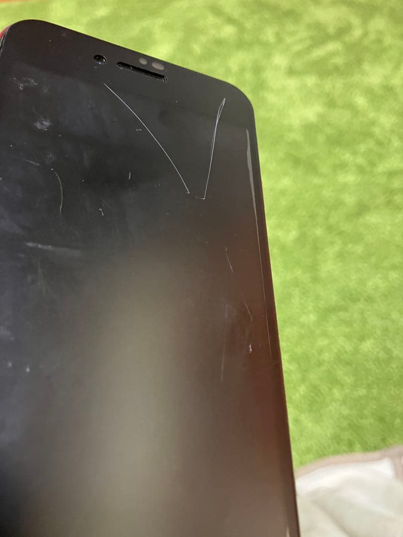 アップル iPhoneSE 第2世代 64GB レッド