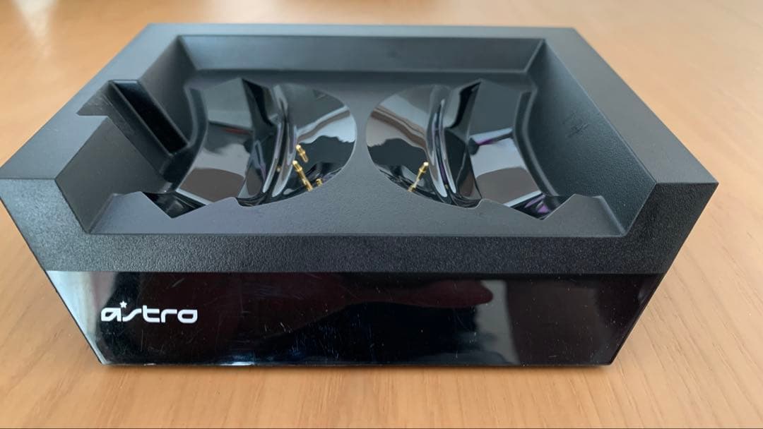 ASTRO A50 ワイヤレスヘッドセット + ベースステーション