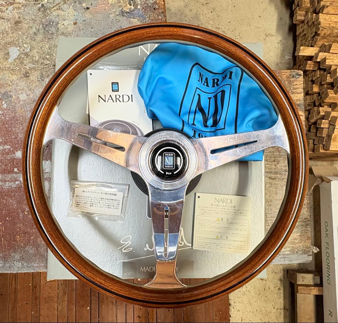 NARDI ウッド ステアリング　ポリッシュスポーク38ミリ