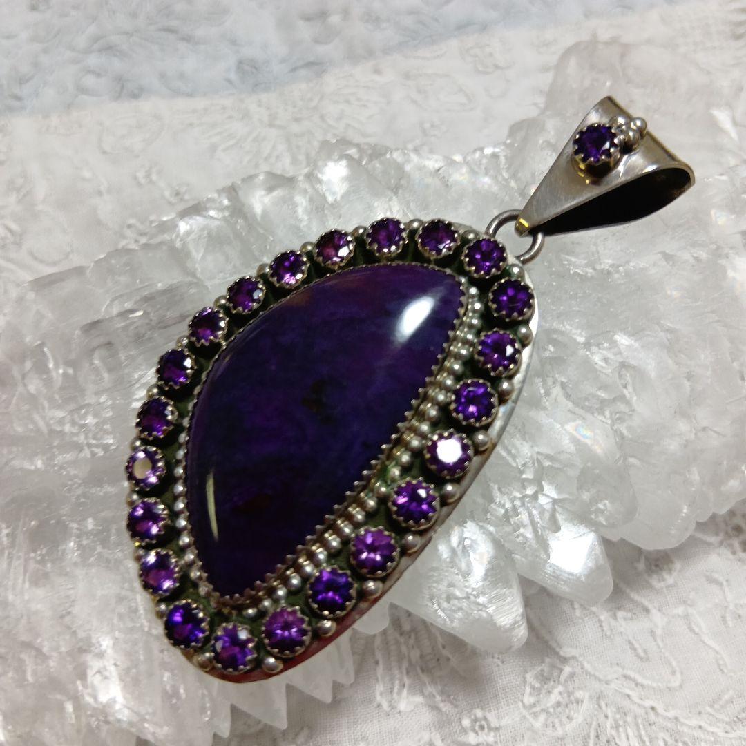 ナバホ族　L.BEGAY　スギライト＆アメジスト　ペンダントヘッド