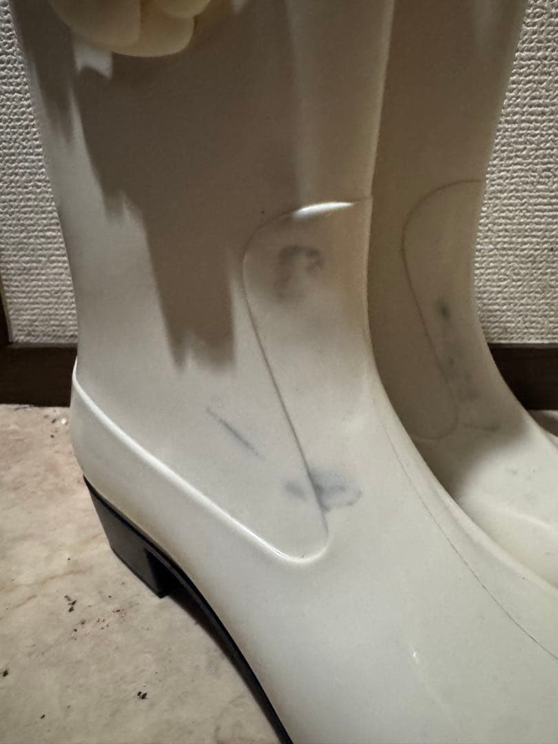 最終価格！CHANELホワイト カメリアレインブーツ 花モチーフ