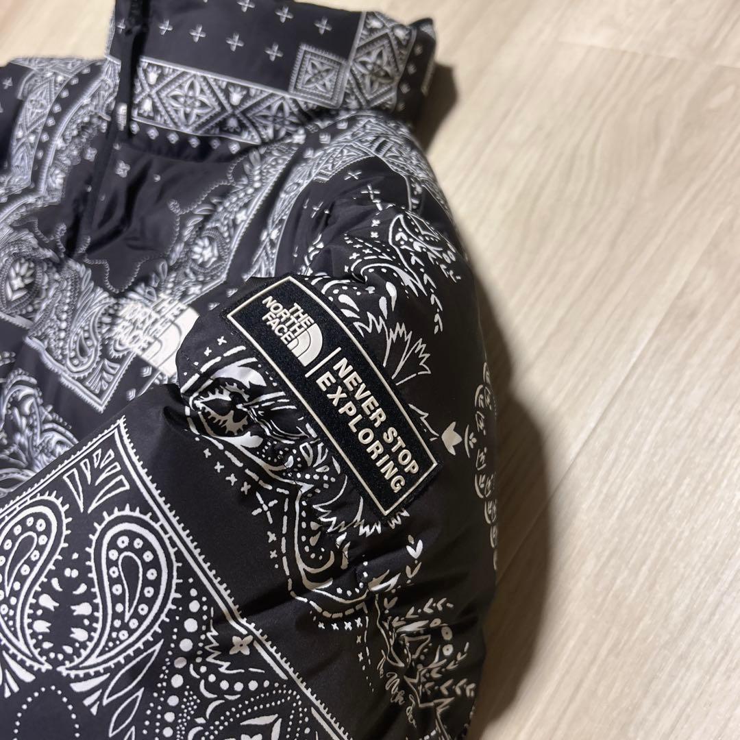 ザノースフェイス　ペイズリー　バンダナ　ヌプシ　黒　ダウン　メンズ　L B-74