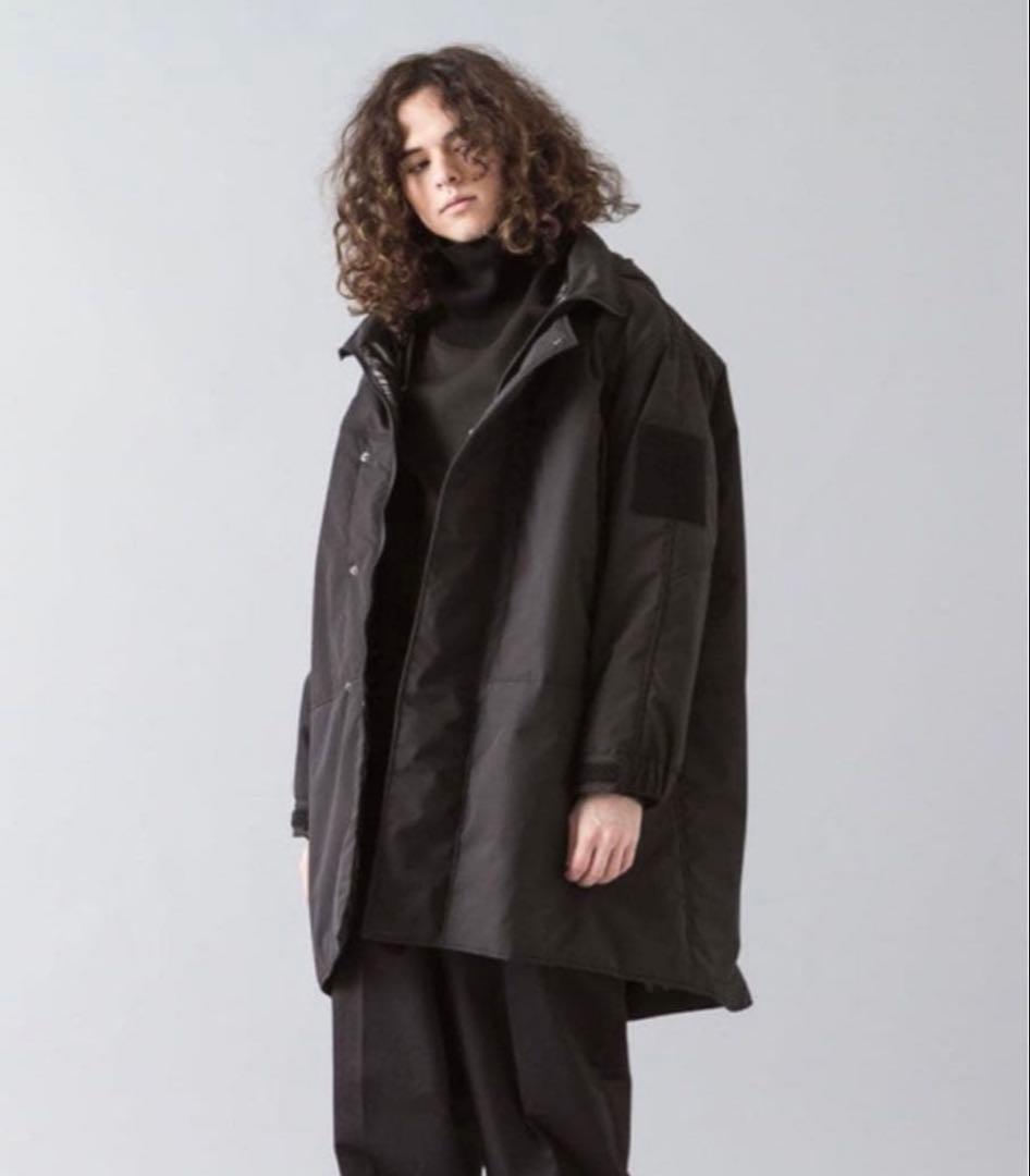 美品　SLICK 2レイヤーモンスターパーカー ブラック L