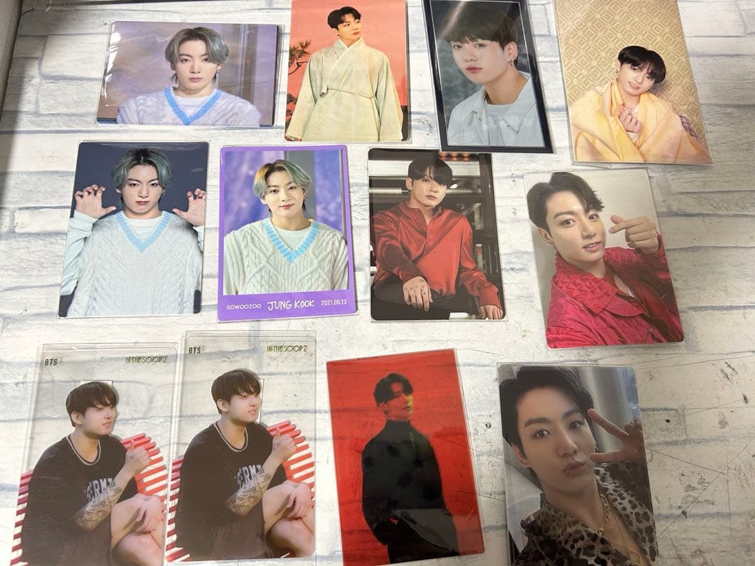 BTSジョングク公式トレカ32枚ミニフォト12枚セット