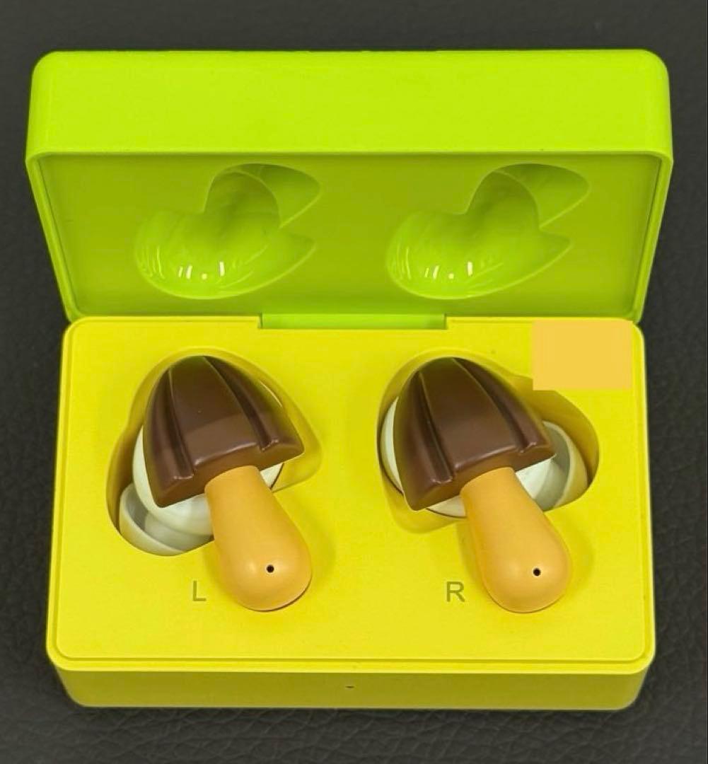 未開封新品 きのこの山 ワイヤレスイヤホン 明治 クラファン購入品