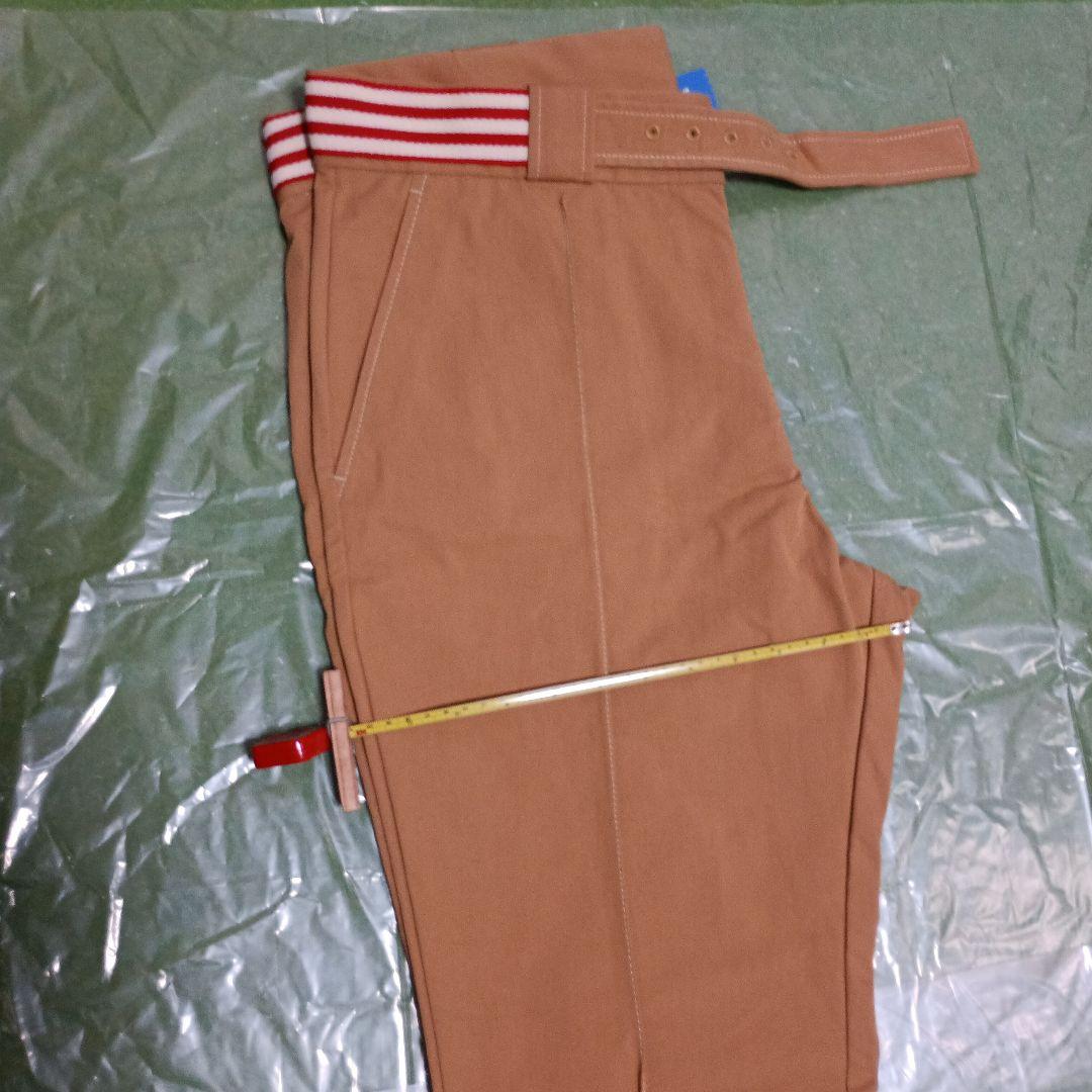 adidasオリジナルス：ウェルズボナー、カジュアルチノパン