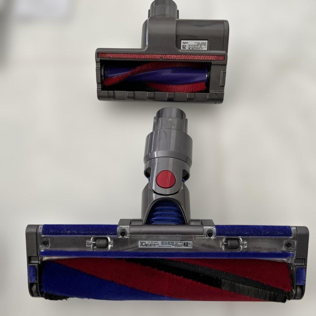 dyson V8 Slim Fluffy 本体　掃除機