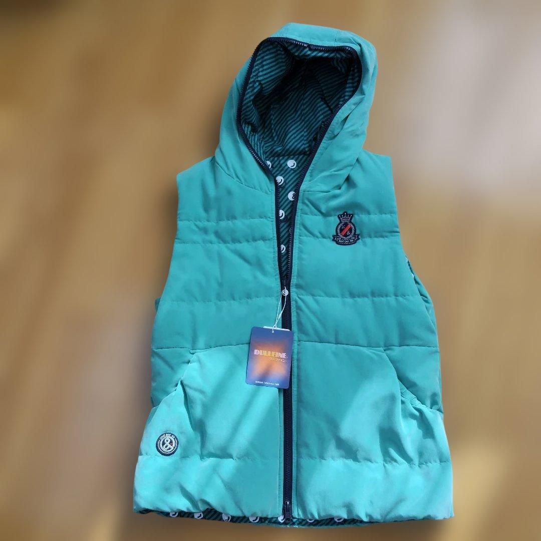 アンパスィリバーシブルフード付きダウンベスト