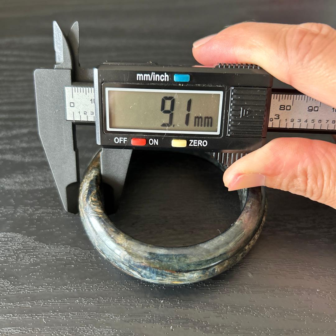 L688)天然ブルーピーターサイト　バングル