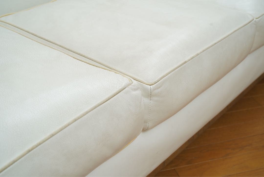 ル・コルビジェ LC2 3P ホワイト 本革 イタリアンレザー コルビュジェ