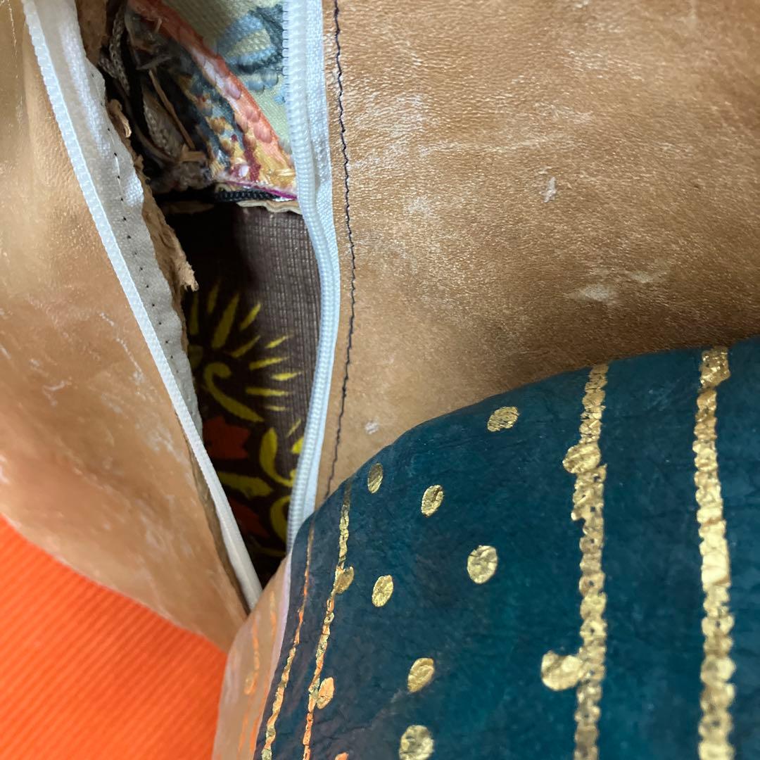 【激安セール】モロッコ産クッション、プフ(訳あり)説明読んで下さい　2個セット