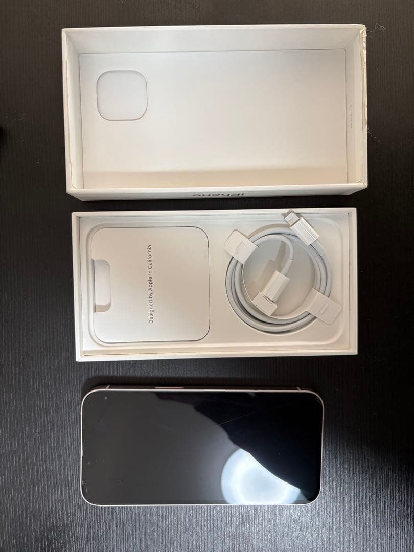 iPhone13 箱充電ケーブル付き