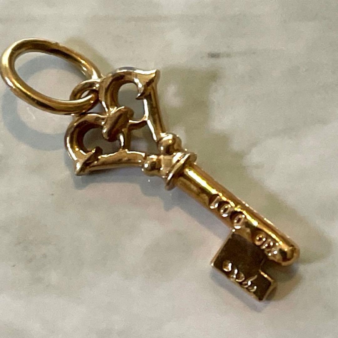 アガット　k１０　ネックレスチャーム　ゴールド　一粒ダイヤ0.01 超美品