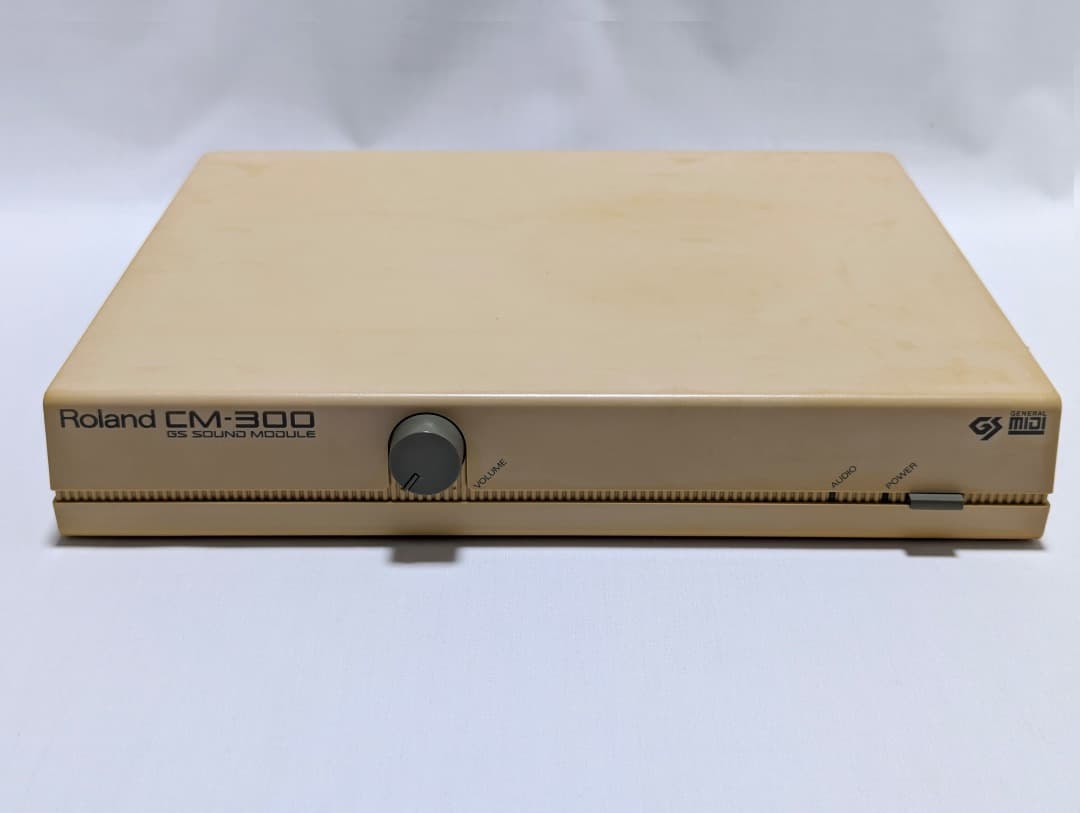 Roland CM-300　GS SOUND MODULE　シンセサイザー　音源