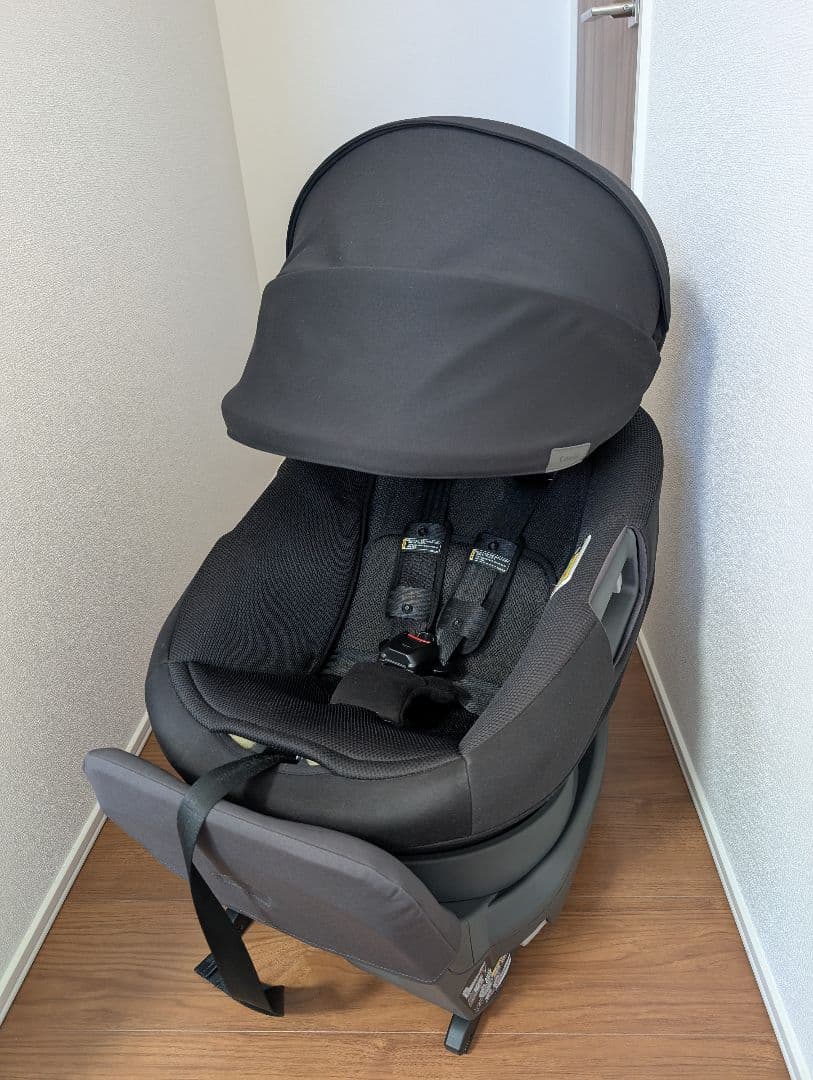 Combi THE S plus ZC-750 黒 チャイルドシート 欠品無し