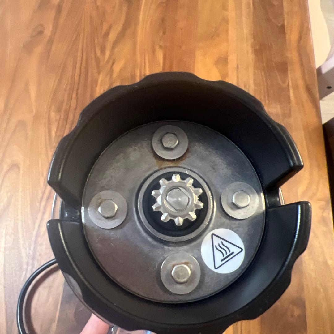 【最終値下げ・10月26日まで】バイタミックス　ミキサー　VM1082