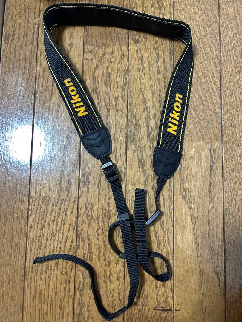 【美品】Nikon D5600 18-55VR+70-300VR Kit