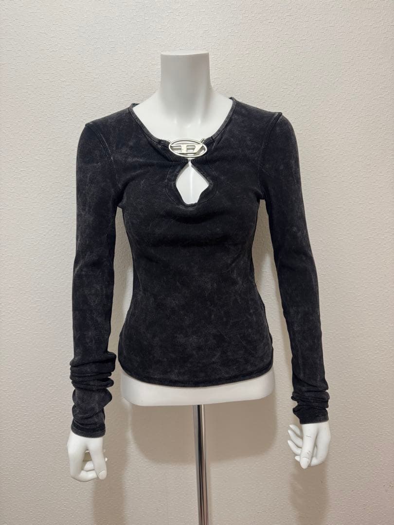 DIESEL黒 長袖 トップス